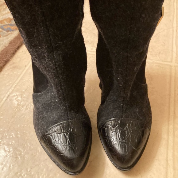 Louis Vuitton boots with mink - Picture 5 of 13